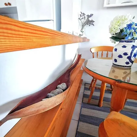 Monicas Amazing Sea View And Pool-view