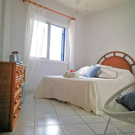 Monicas Amazing Sea View And Pool-view * Klorakas